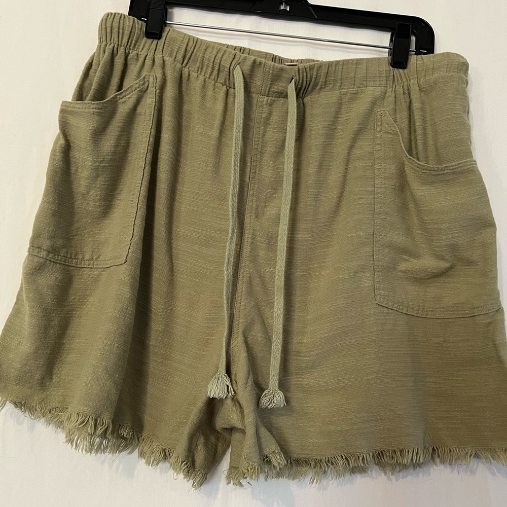Gi Gio Plus + Army Green Shorts with fringe hem, draw string waist